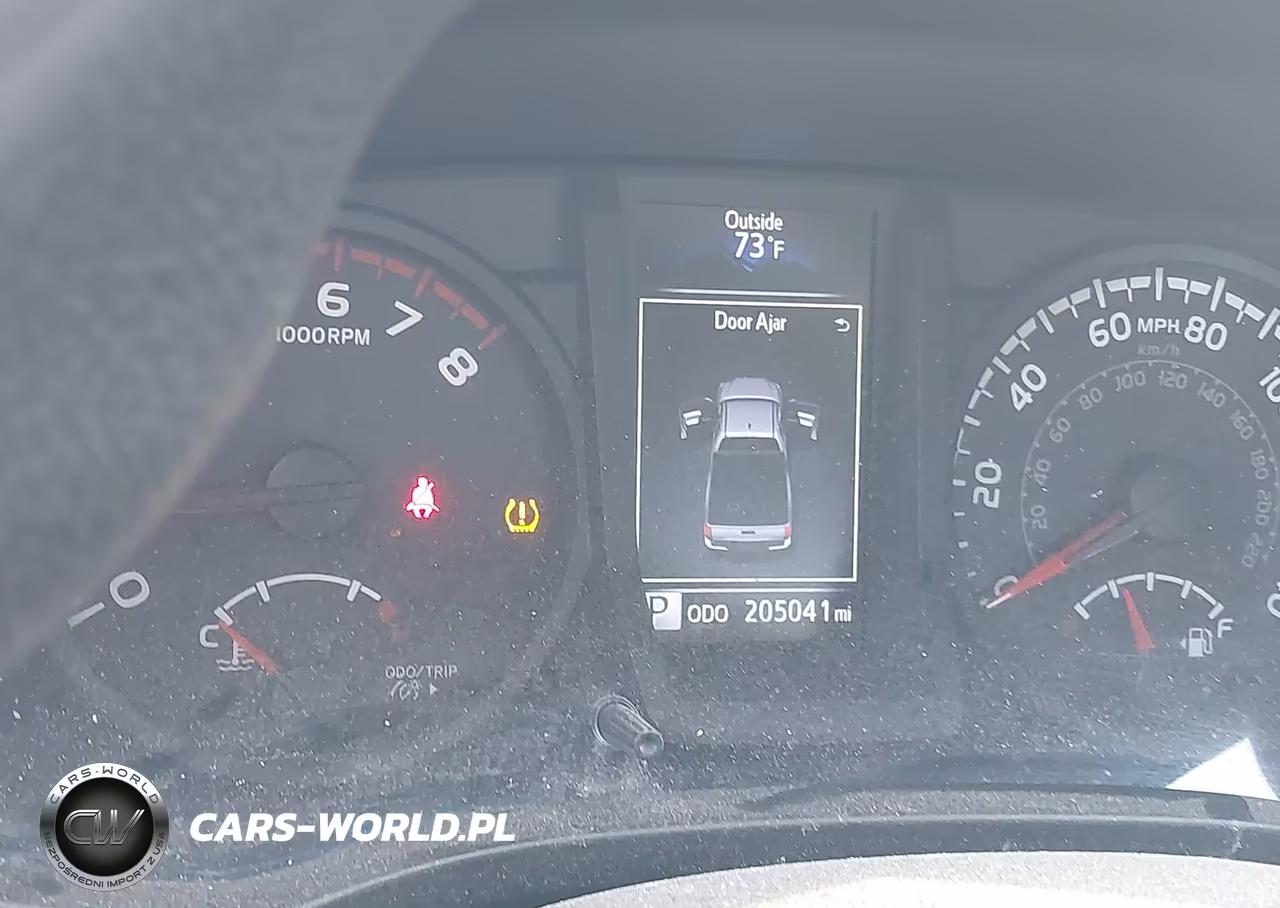 2018 Toyota Tacoma Sr VIN:5TFRX5GN8JX119750 - 7