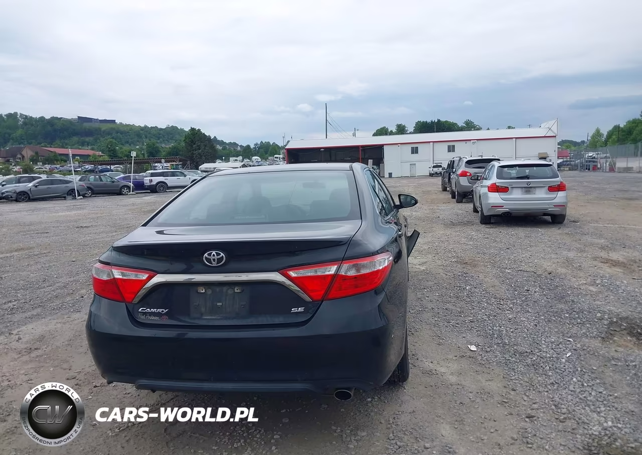2016 Toyota Camry Se VIN:4T1BF1FK9GU262474 - 16