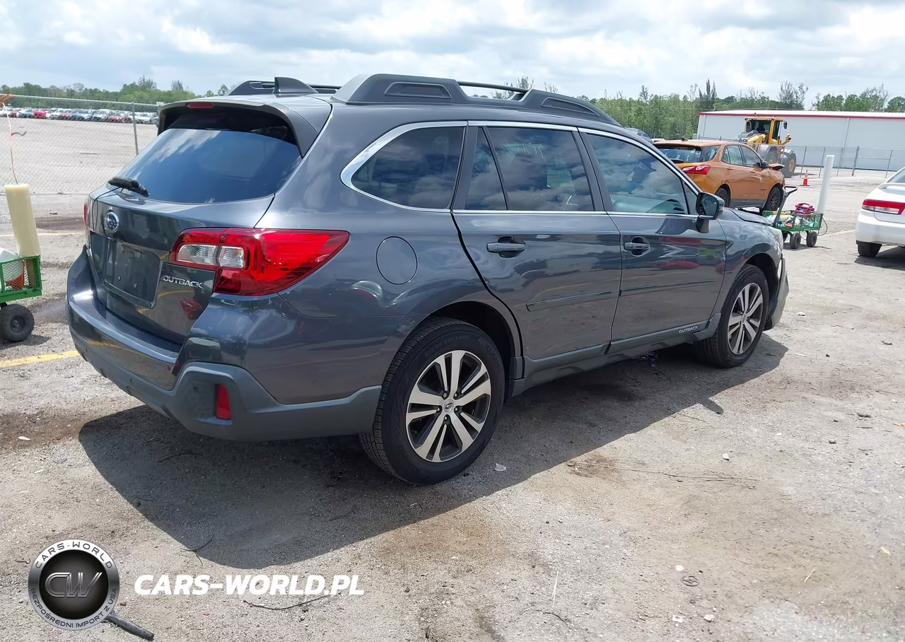 2019 Subaru Outback 2.5I Limited VIN:4S4BSANC8K3381010 - 4