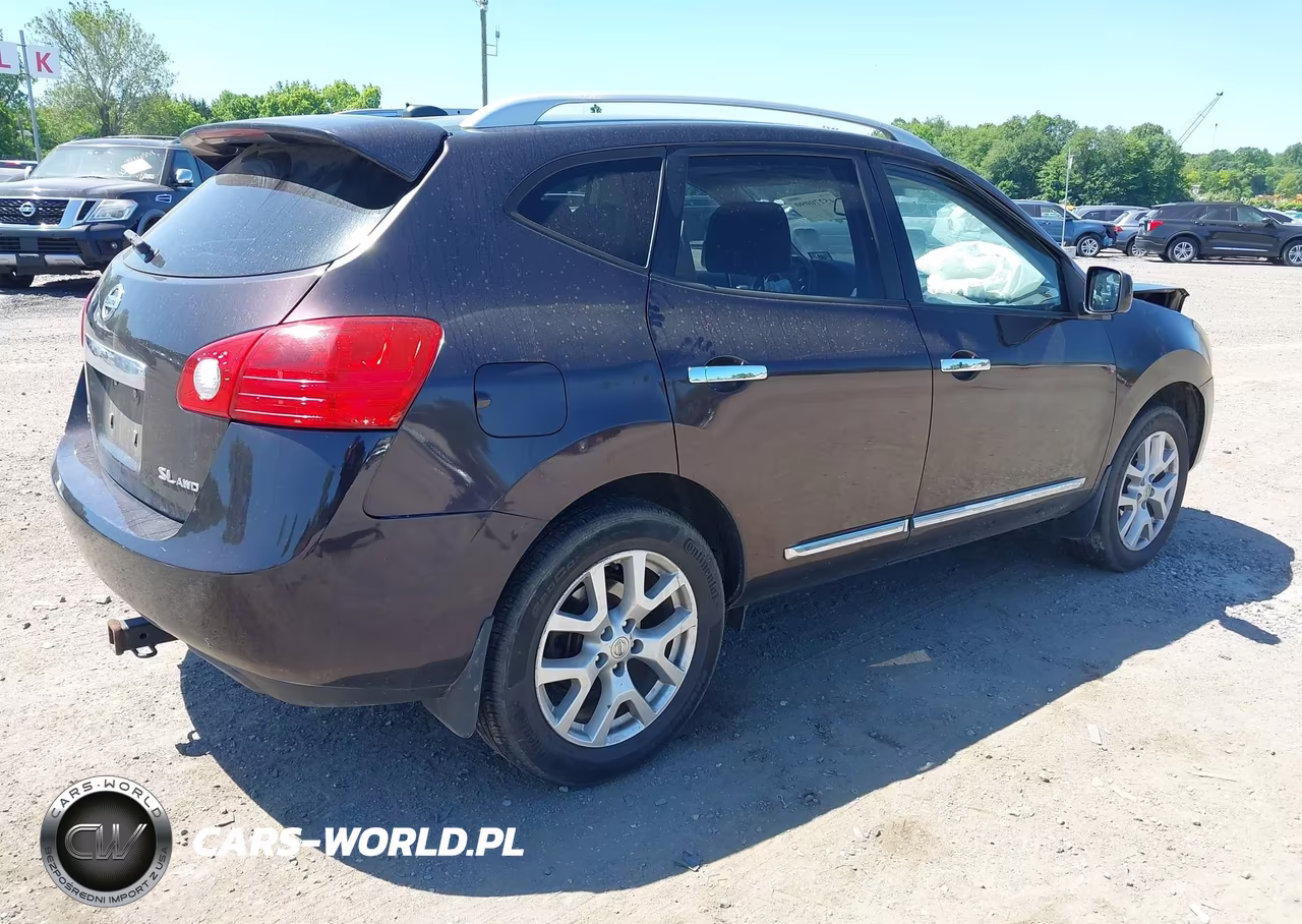 2011 Nissan Rogue Sv VIN:JN8AS5MV8BW260779 - 4
