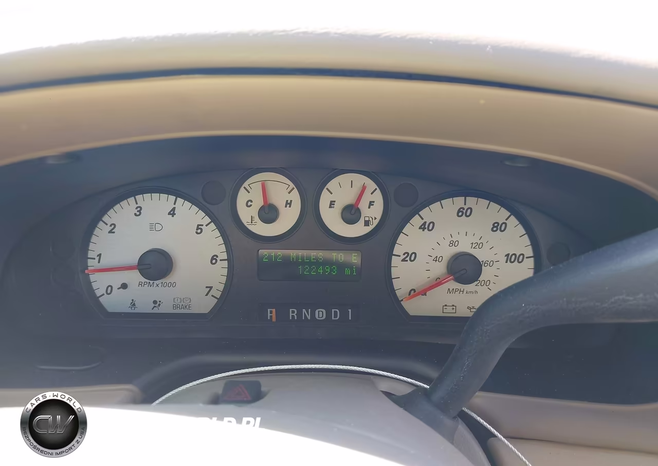 2005 Mercury Sable Gs VIN:1MEFM50U15A611203 - 7