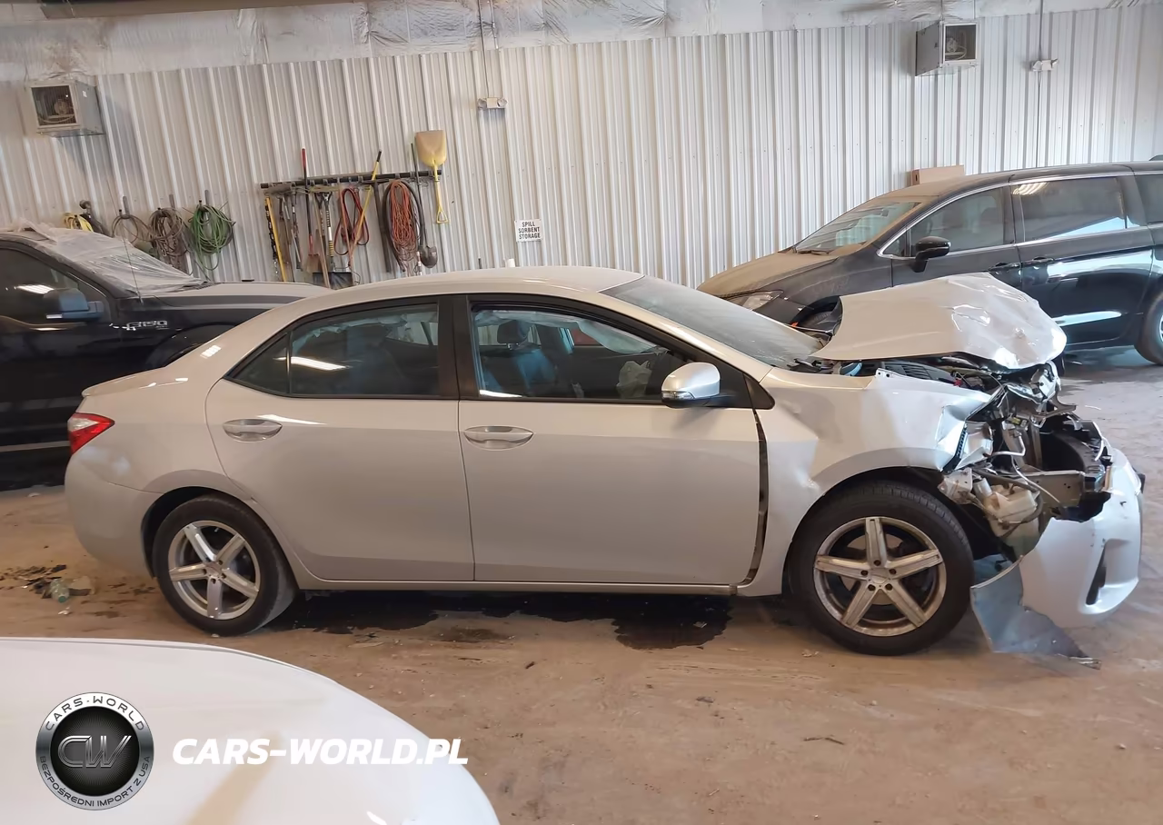 2016 Toyota Corolla S Plus VIN:2T1BURHE6GC648007 - 12