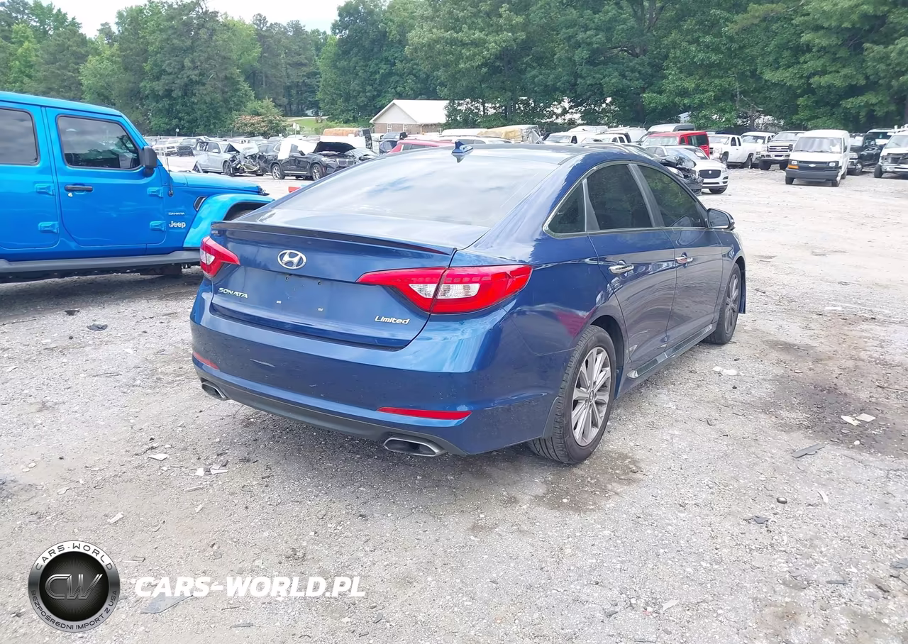 2017 Hyundai Sonata Limited VIN:5NPE34AF7HH546767 - 4