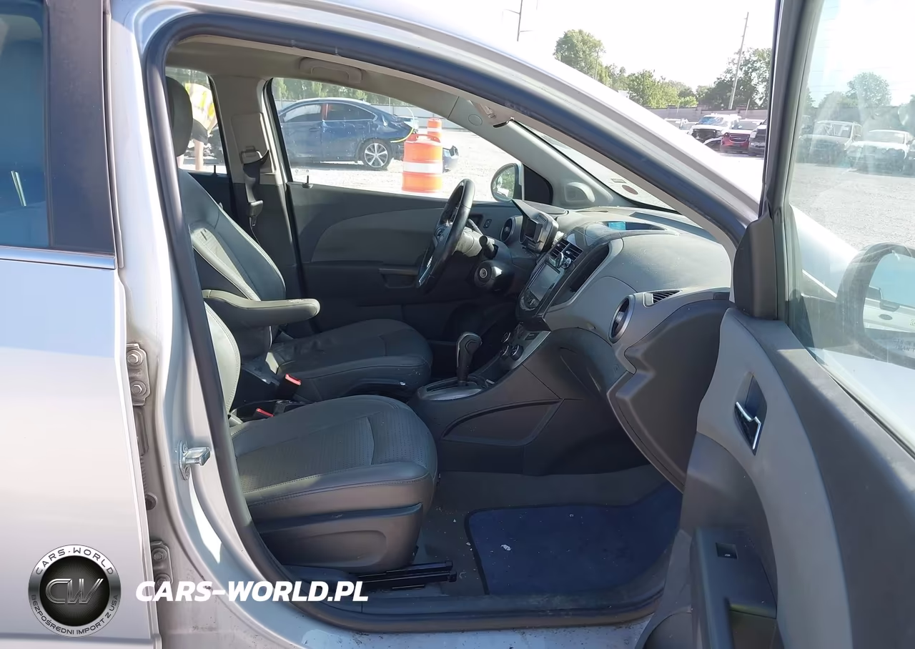 2014 Chevrolet Sonic Ltz Auto VIN:1G1JE5SB3E4225863 - 5