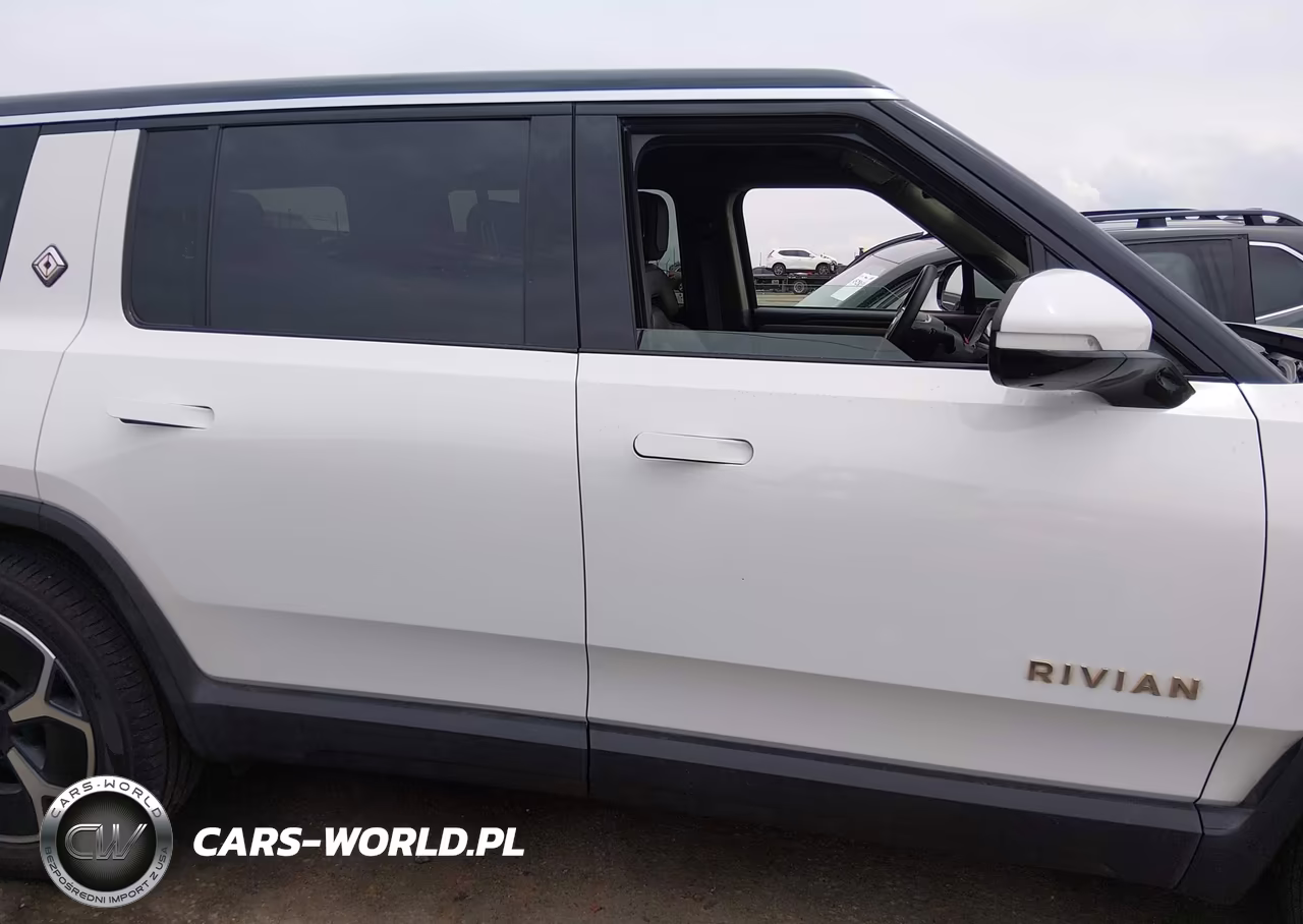 2023 Rivian R1S Adventure VIN:7PDSGABA6PN004916 - 13