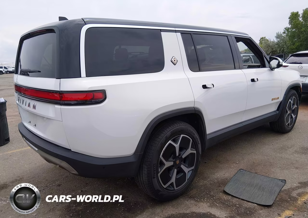 2023 Rivian R1S Adventure VIN:7PDSGABA6PN004916 - 4