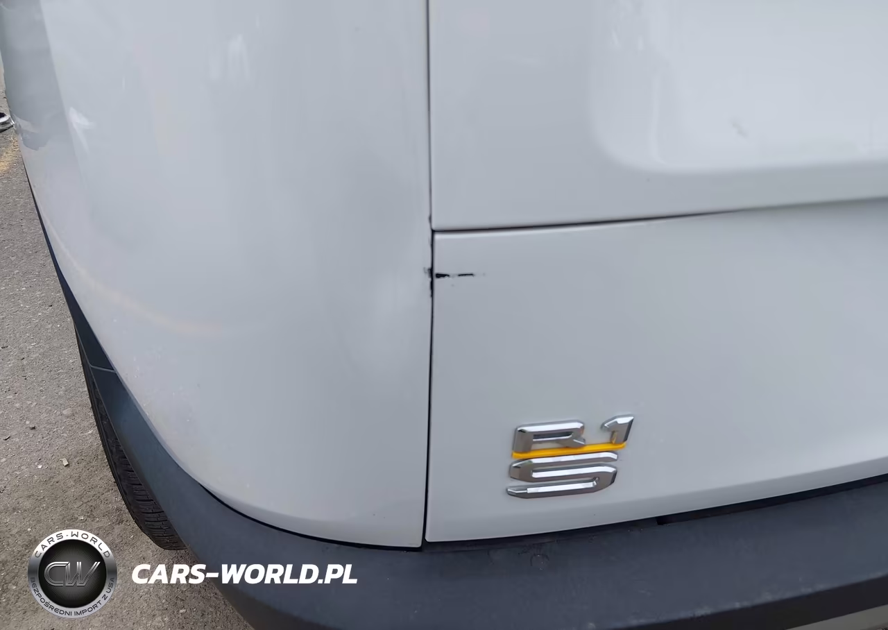 2023 Rivian R1S Adventure VIN:7PDSGABA6PN004916 - 6