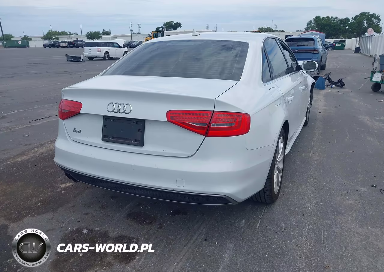 2015 Audi A4 2.0T Premium VIN:WAUEFAFL7FN016717 - 4