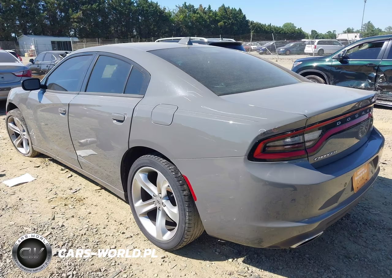 2018 Dodge Charger Sxt Plus Rwd VIN:2C3CDXHG9JH157944 - 3