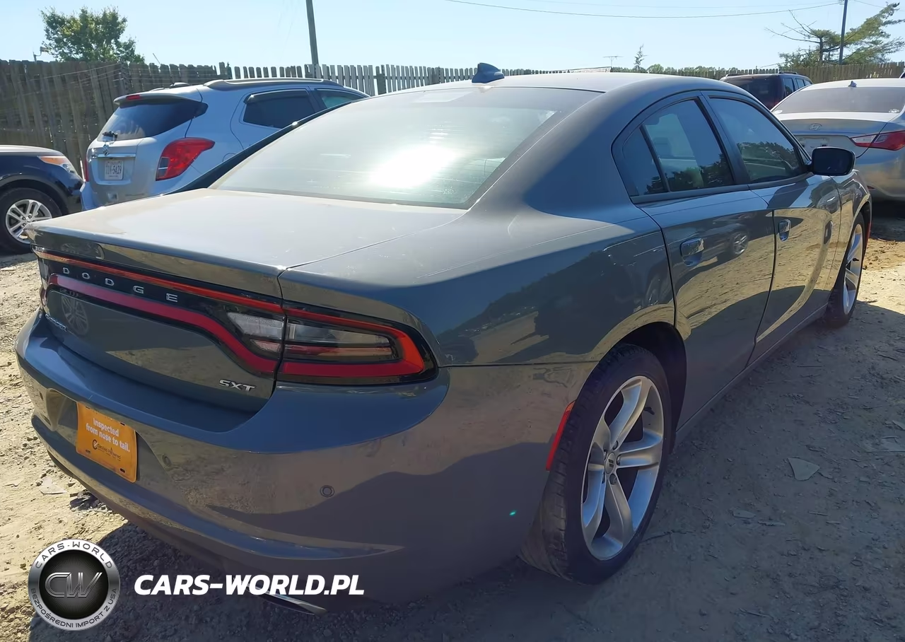 2018 Dodge Charger Sxt Plus Rwd VIN:2C3CDXHG9JH157944 - 4
