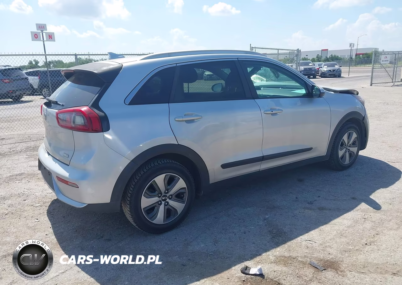 2019 Kia Niro Lx VIN:KNDCB3LC5K5257546 - 4