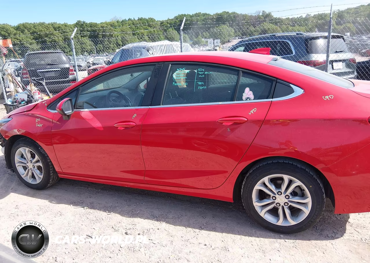 2019 Chevrolet Cruze Lt VIN:1G1BE5SM9K7115903 - 14