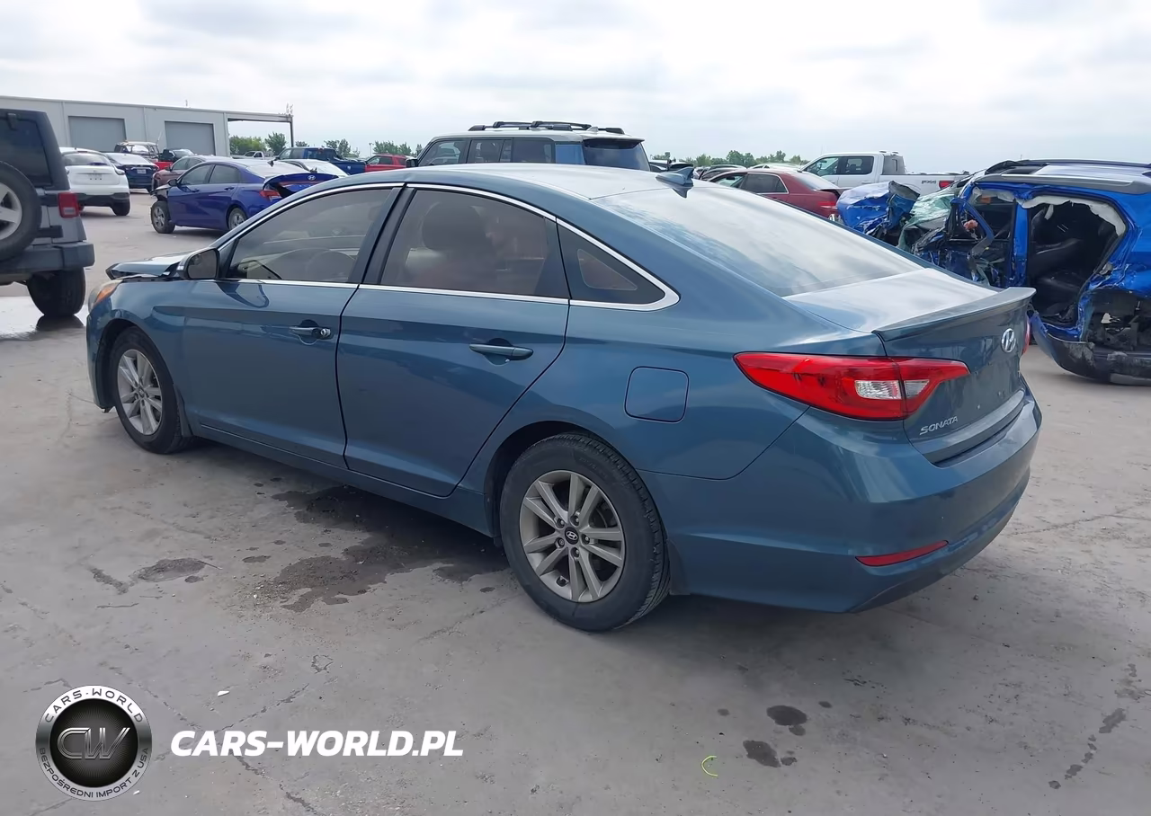 2015 Hyundai Sonata Eco VIN:5NPE24AA3FH113726 - 3