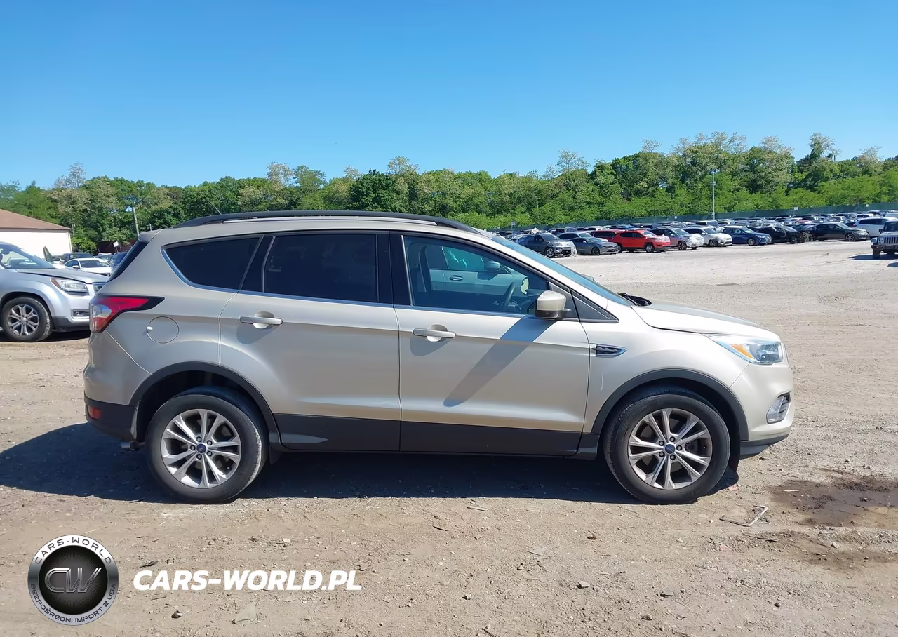 2018 Ford Escape Se VIN:1FMCU9GD4JUB78482 - 13