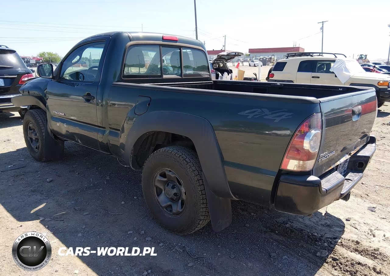 2010 Toyota Tacoma VIN:5TEPX4EN4AZ681481 - 3