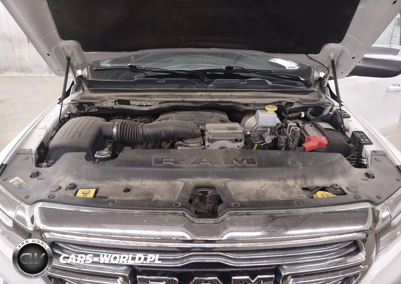 2023 Ram 1500 Laramie 4X4 5'7 Box VIN:1C6SRFJT8PN517206 - 10