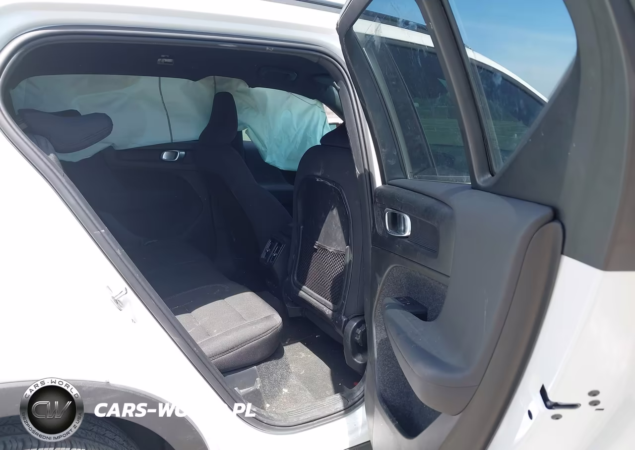 2025 Volvo Ex40 Core, Twin Motor, Fully Electric VIN:YV4ER3HJ1S2519850 - 8