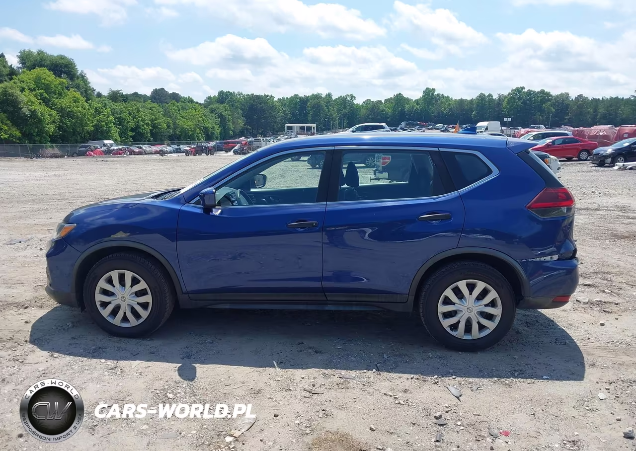 2018 Nissan Rogue S VIN:KNMAT2MT1JP599107 - 14