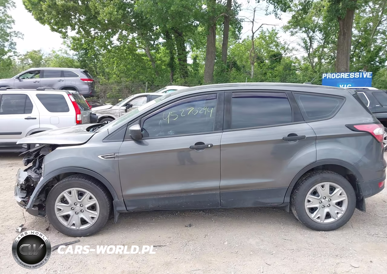 2017 Ford Escape S VIN:1FMCU0F74HUC75957 - 14