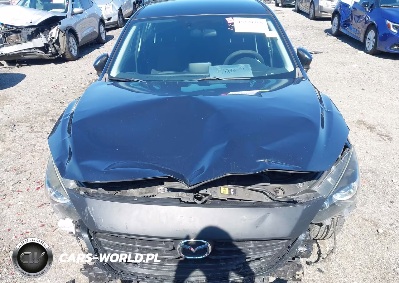 2017 Mazda Mazda3 Sport VIN:3MZBN1U7XHM140196 - 13
