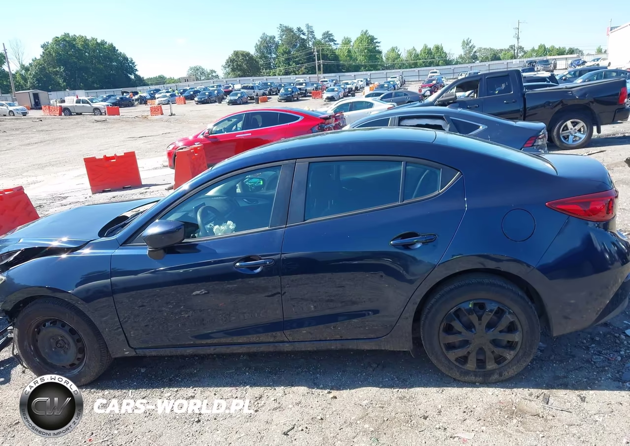 2017 Mazda Mazda3 Sport VIN:3MZBN1U7XHM140196 - 15