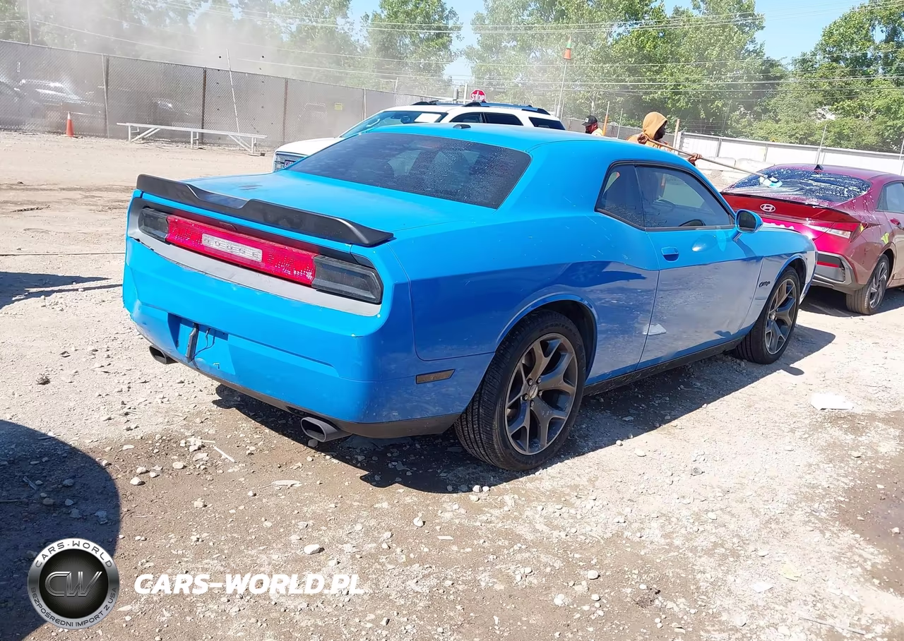 2011 Dodge Challenger VIN:2B3CJ4DGXBH605443 - 4