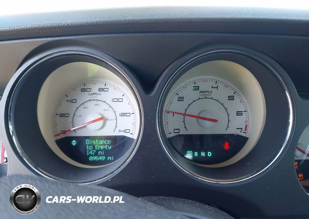 2011 Dodge Challenger VIN:2B3CJ4DGXBH605443 - 7