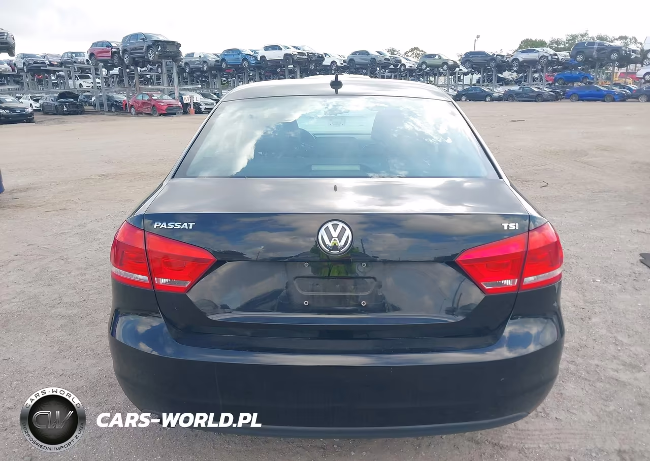 2015 Volkswagen Passat 1.8T Limited Edition VIN:1VWAT7A38FC114846 - 16