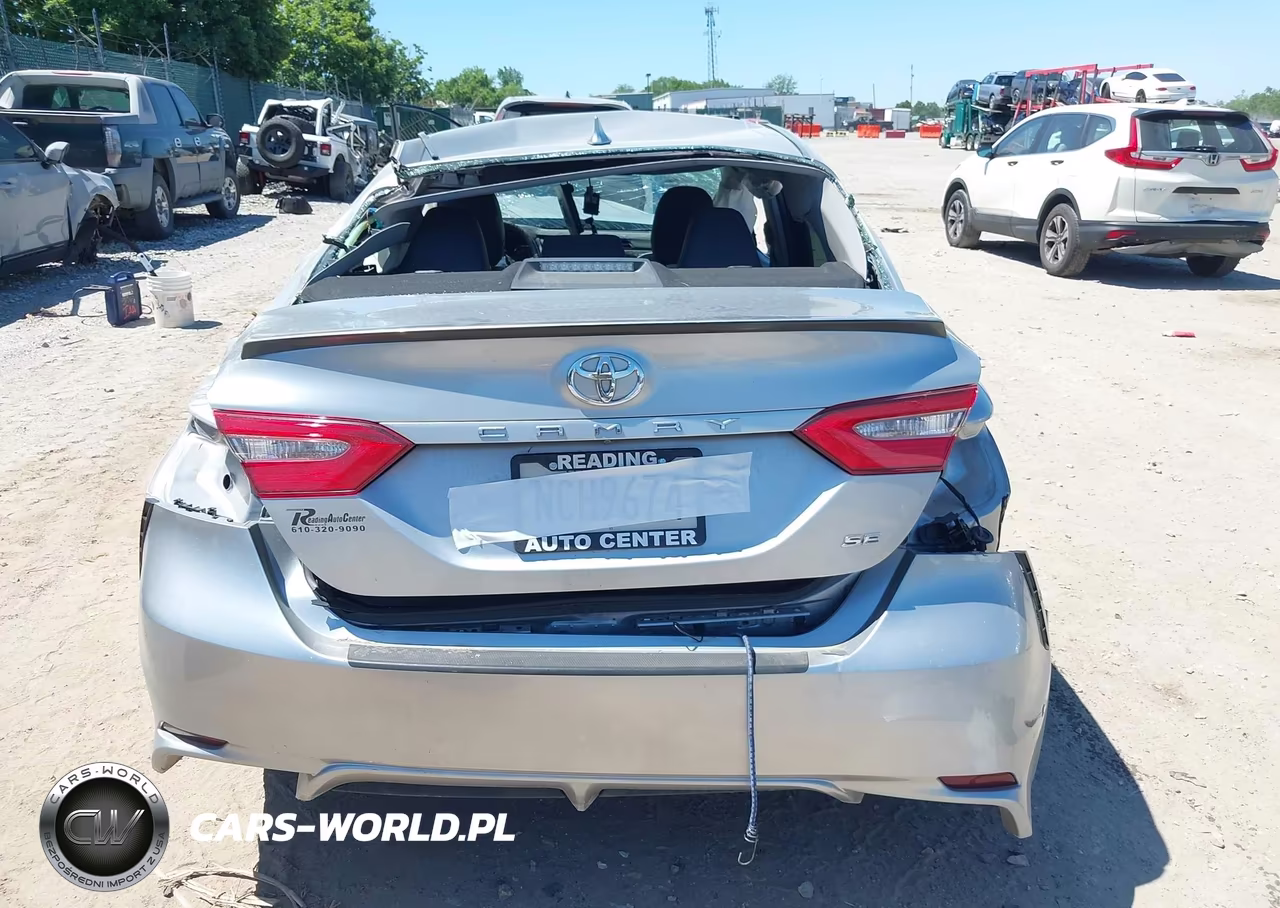 2018 Toyota Camry Se VIN:4T1B11HK3JU546024 - 16