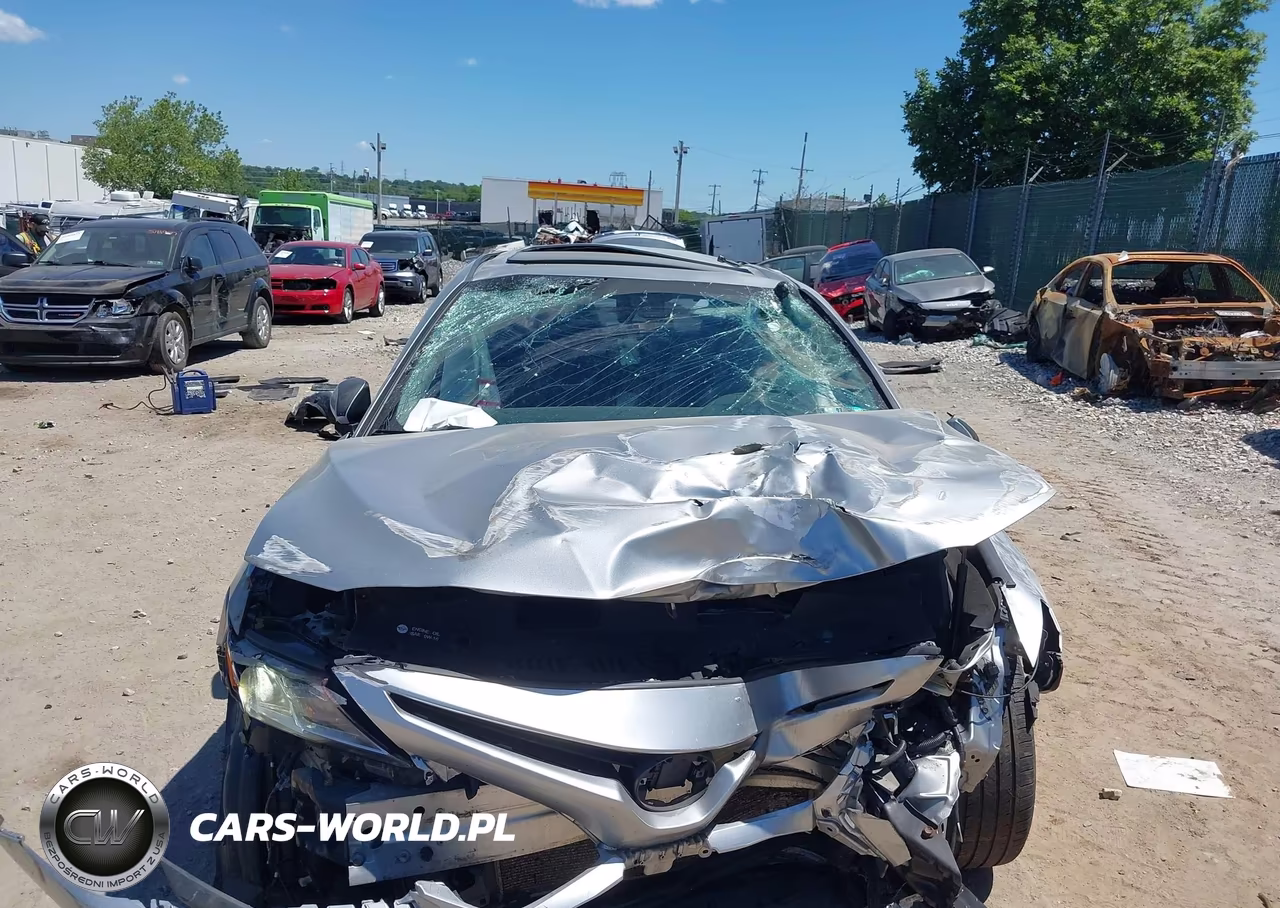 2018 Toyota Camry Se VIN:4T1B11HK3JU546024 - 6