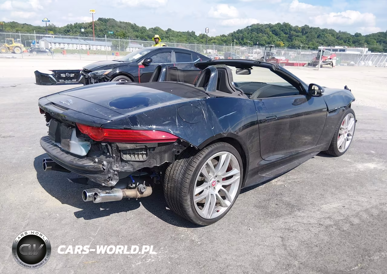2016 Jaguar F-Type R VIN:SAJWJ6HL2GMK28742 - 4