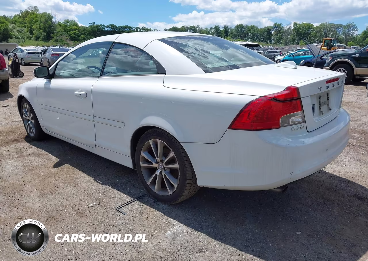 2011 Volvo C70 T5 VIN:YV1672MCXBJ119266 - 3