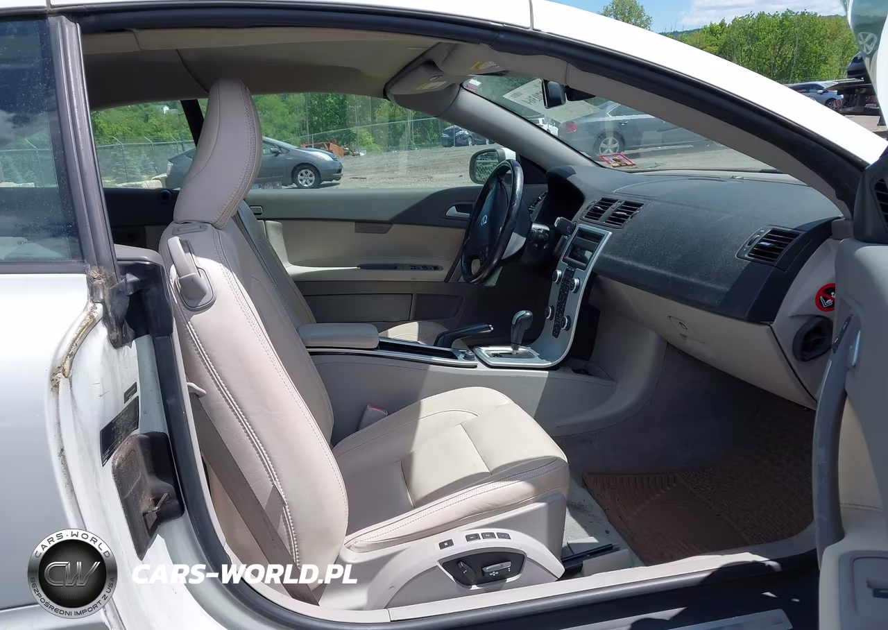 2011 Volvo C70 T5 VIN:YV1672MCXBJ119266 - 5