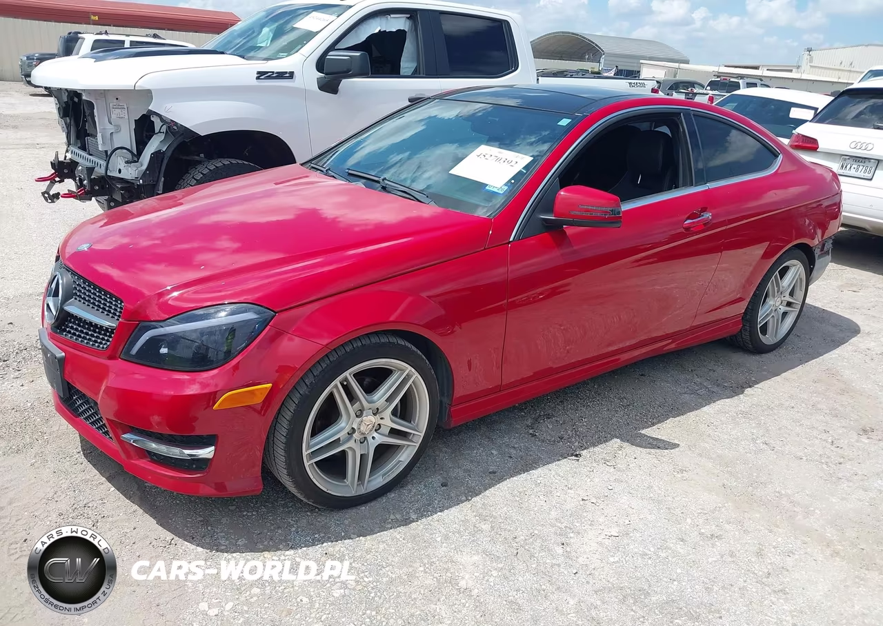 2013 Mercedes-Benz C 250 VIN:WDDGJ4HB2DF943136 - 2