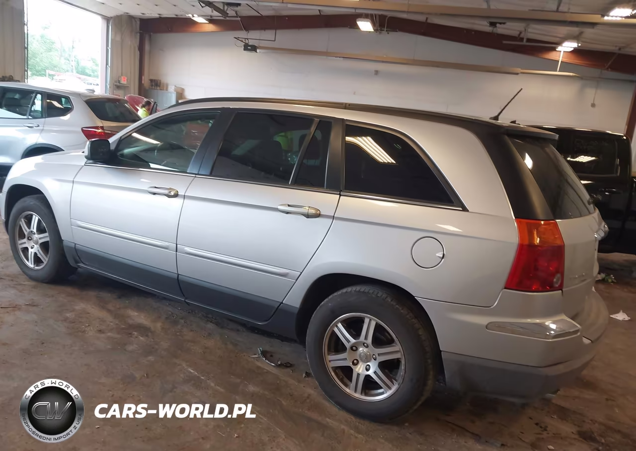 2007 Chrysler Pacifica Touring VIN:2A8GM68X07R161822 - 3