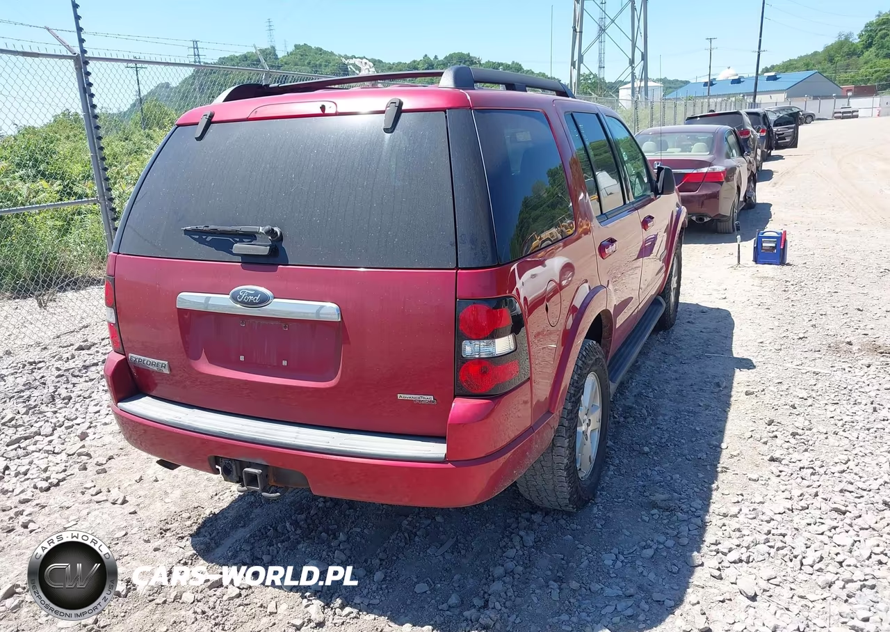 2007 Ford Explorer Xlt VIN:1FMEU73E77UB58232 - 4