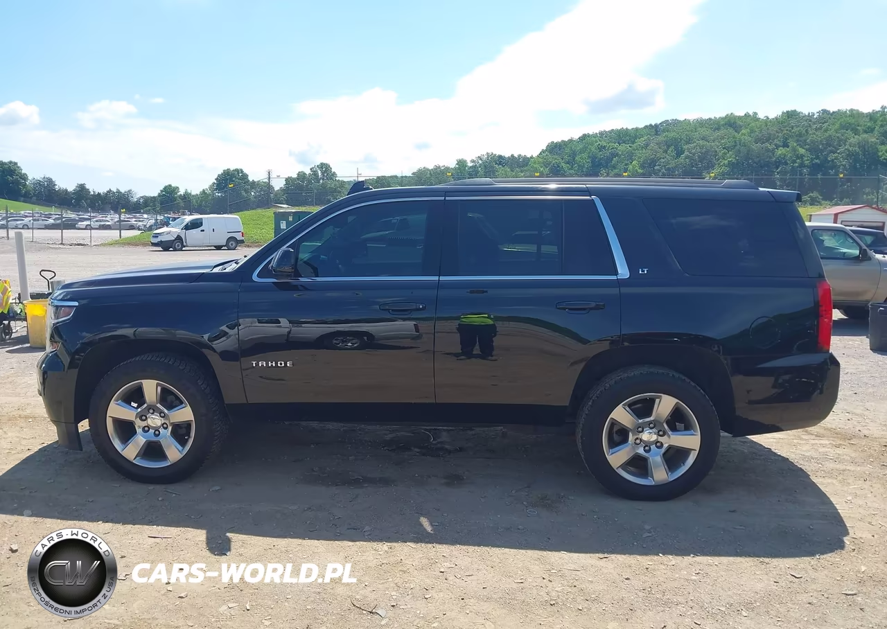 2017 Chevrolet Tahoe Lt VIN:1GNSKBKC0HR231615 - 14