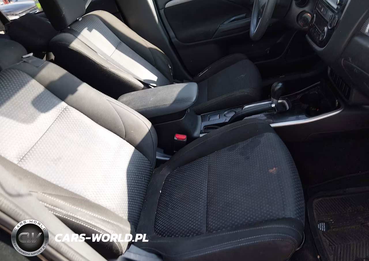 2018 Mitsubishi Outlander Es VIN:JA4AD2A34JJ001719 - 5