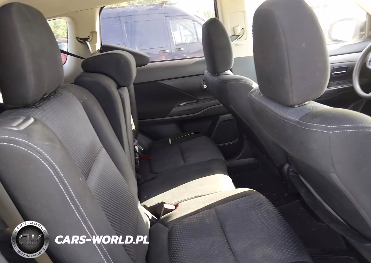 2018 Mitsubishi Outlander Es VIN:JA4AD2A34JJ001719 - 8