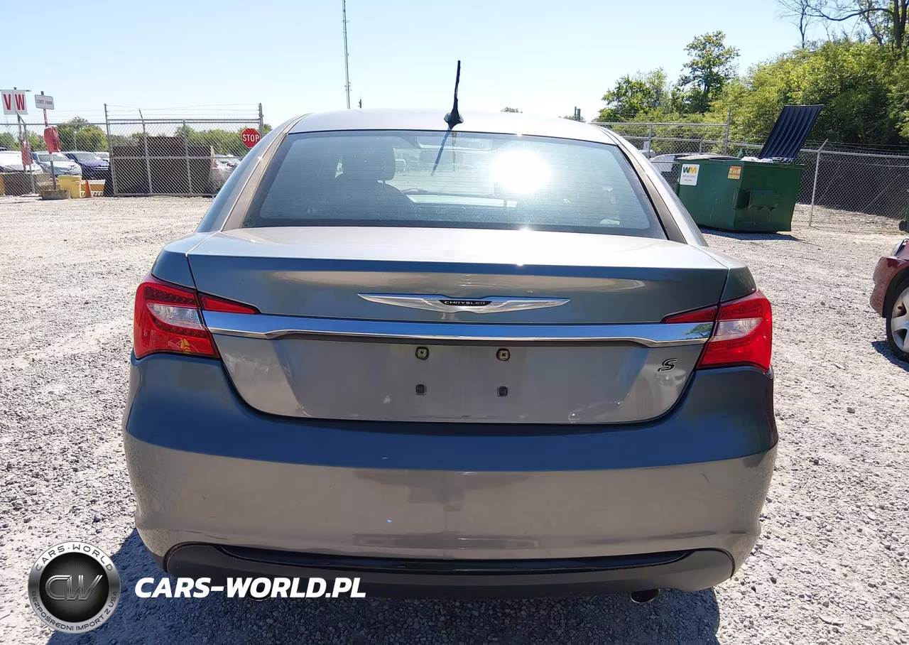 2011 Chrysler 200 S VIN:1C3BC8FG6BN613396 - 16