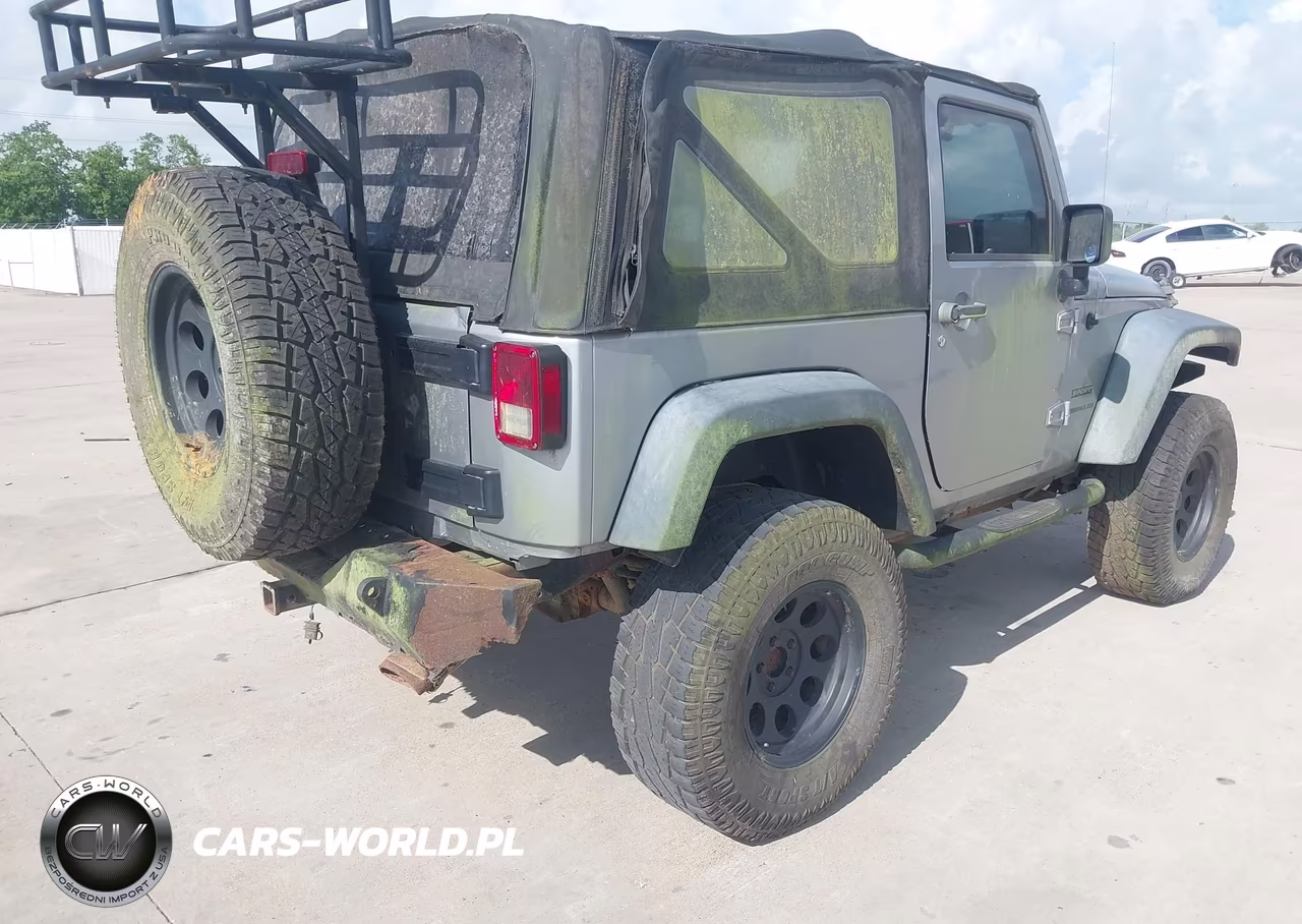 2014 Jeep Wrangler Sport VIN:1C4AJWAG7EL134820 - 4
