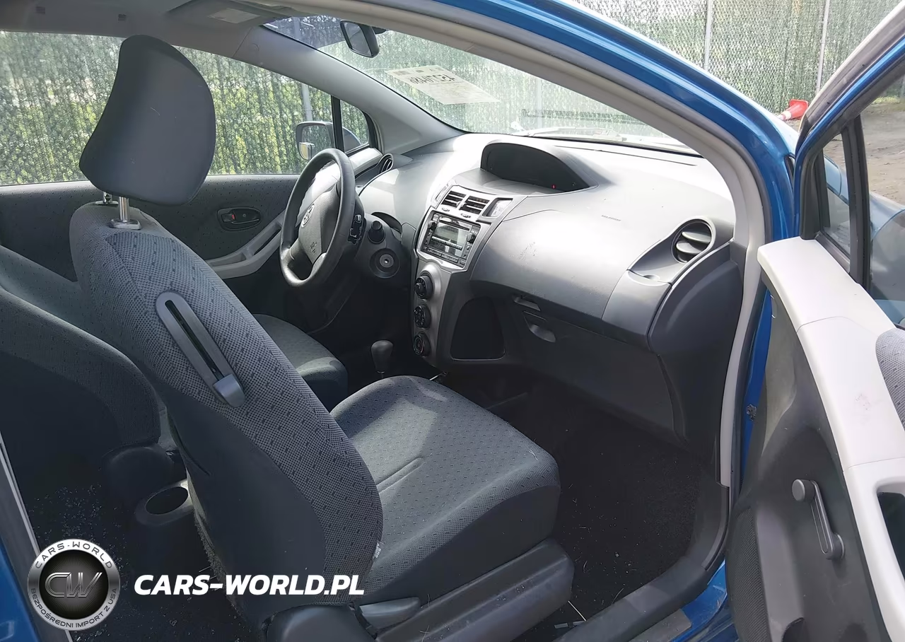 2010 Toyota Yaris VIN:JTDJT4K38A5279888 - 5
