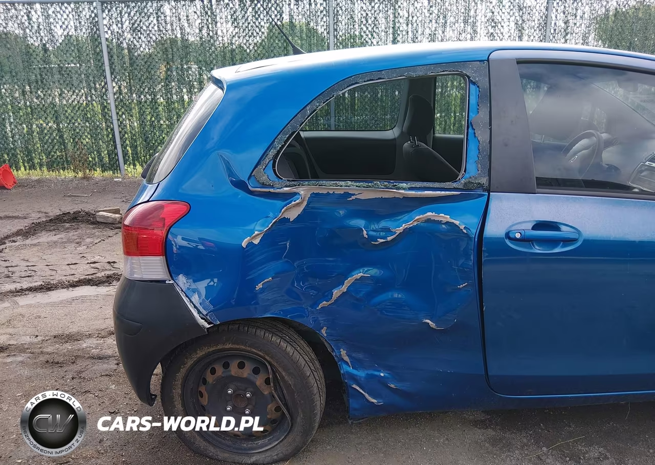 2010 Toyota Yaris VIN:JTDJT4K38A5279888 - 6