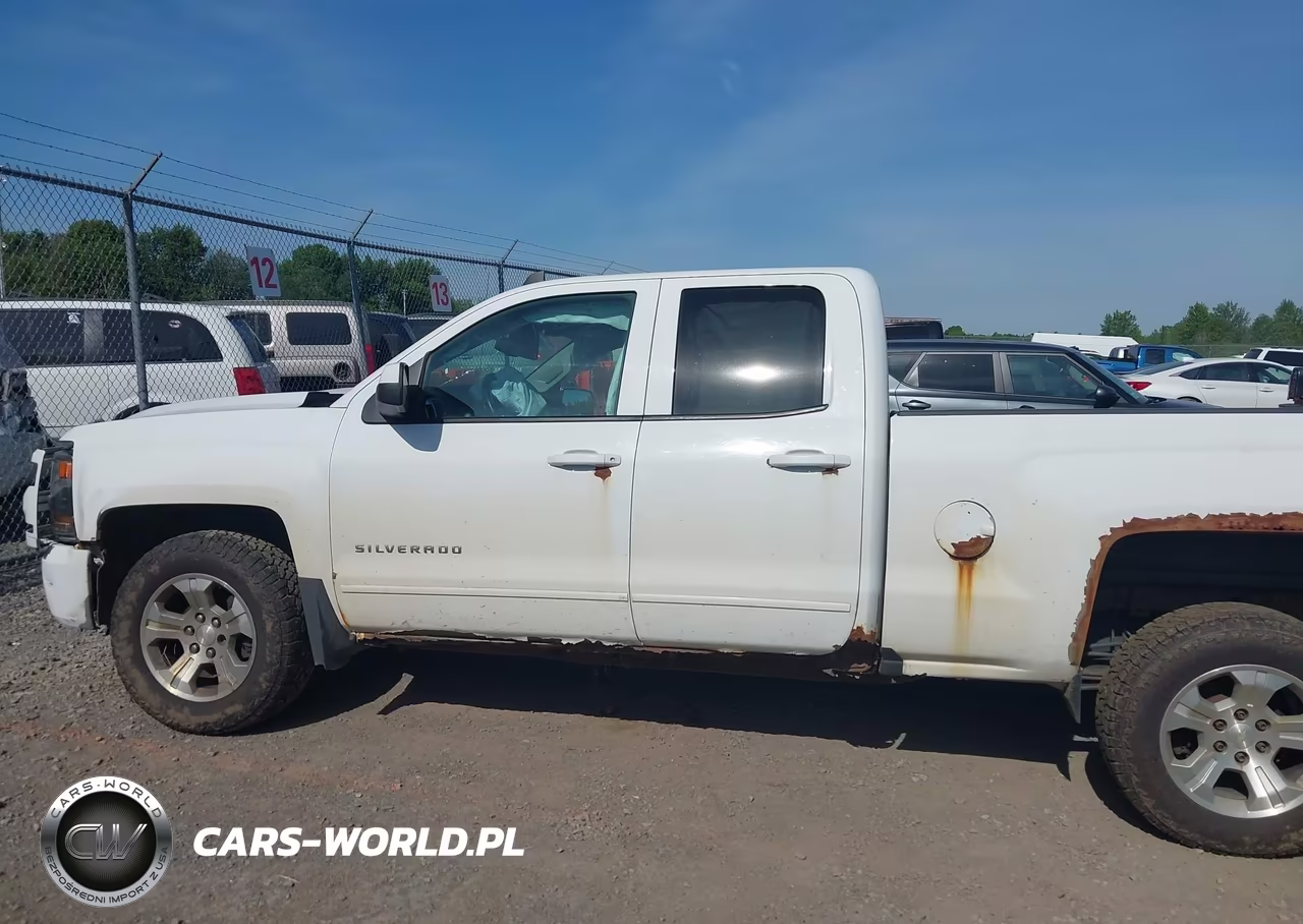 2017 Chevrolet Silverado 1500 2Lt VIN:1GCVKREC8HZ104153 - 14