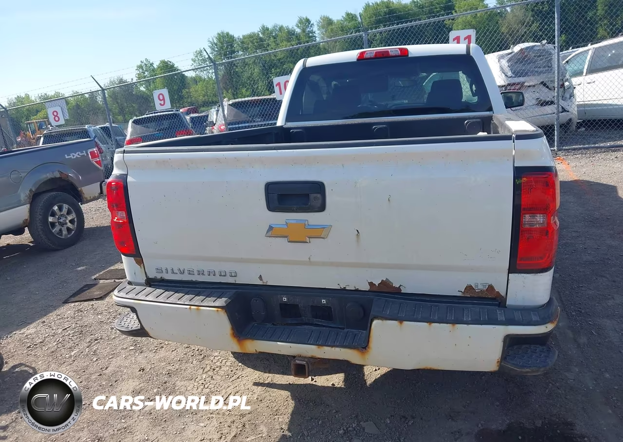 2017 Chevrolet Silverado 1500 2Lt VIN:1GCVKREC8HZ104153 - 16