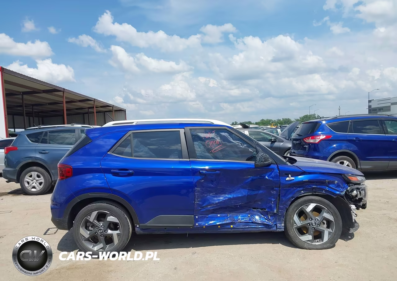 2023 Hyundai Venue Sel VIN:KMHRC8A36PU246880 - 13