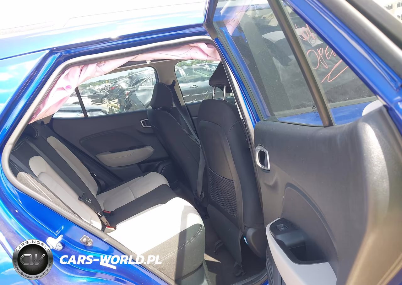 2023 Hyundai Venue Sel VIN:KMHRC8A36PU246880 - 8