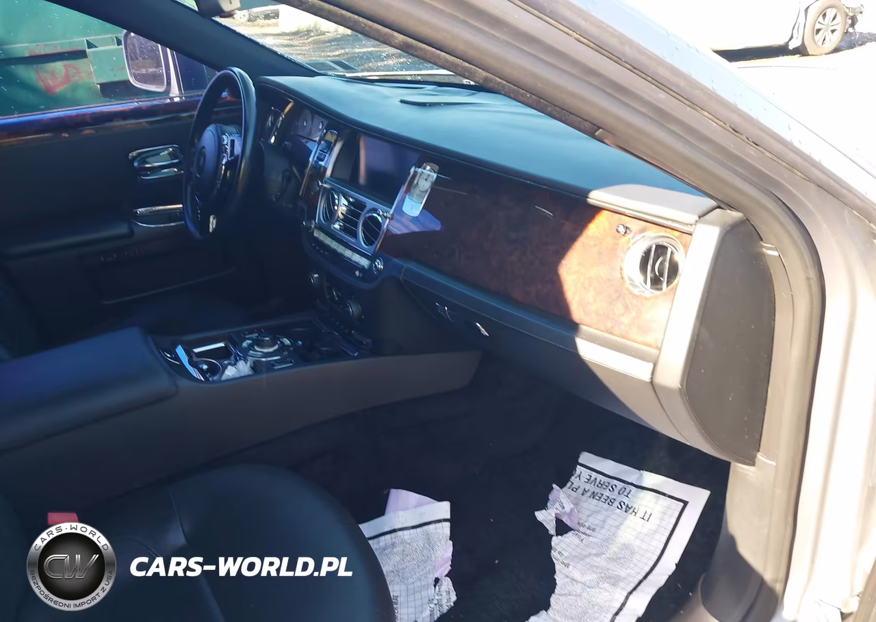 2011 Rolls-Royce Ghost VIN:SCA664S57BUX49485 - 5