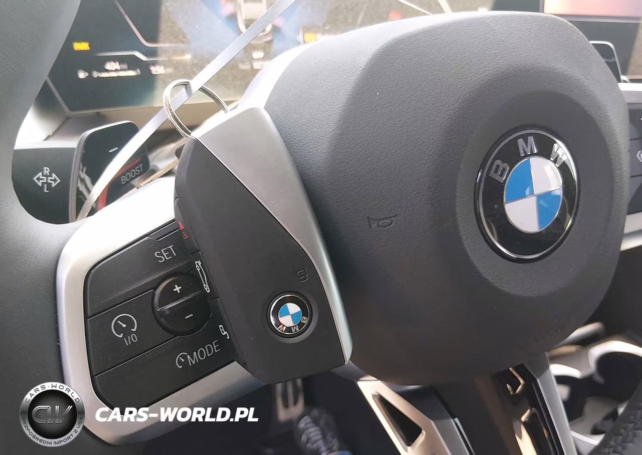2025 BMW X2 xDrive28I VIN:WBX63GM02S5388152 - 11