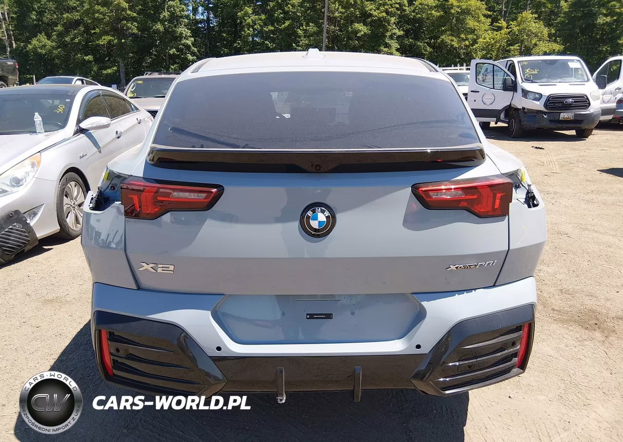 2025 BMW X2 xDrive28I VIN:WBX63GM02S5388152 - 17
